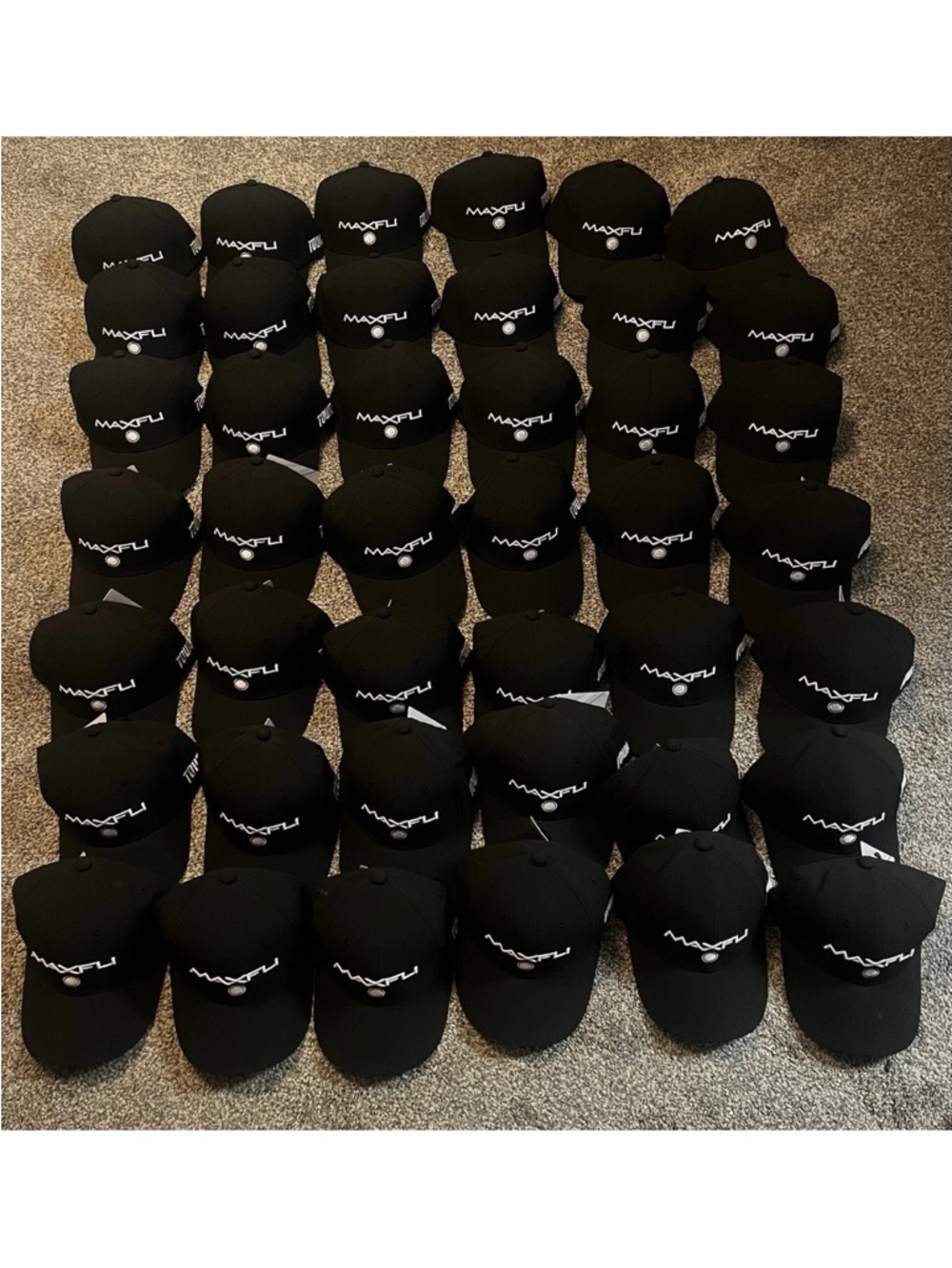 Maxfli Black Performance Golf Cap - Men’s Golf Hat lot of 42